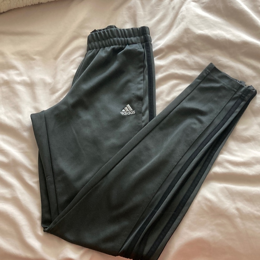 Adidas sweatpants xs